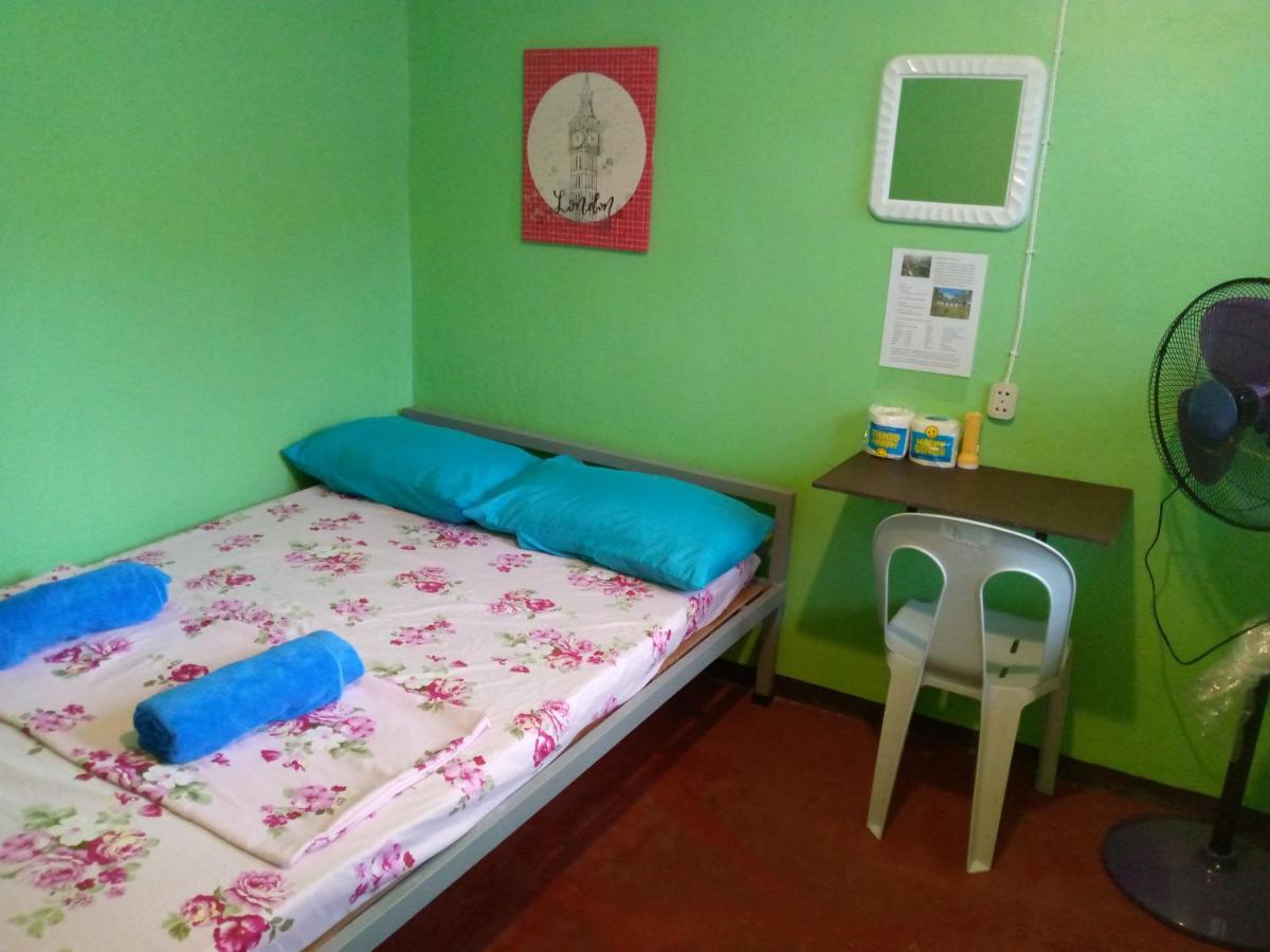 Junjals Backpackers Chalet Bohol Exterior photo